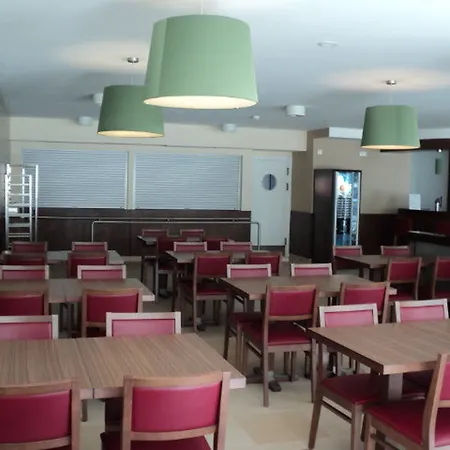 מלון Park Porto 3*
